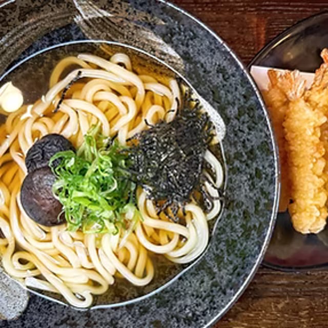 Shrimp tempura Udon